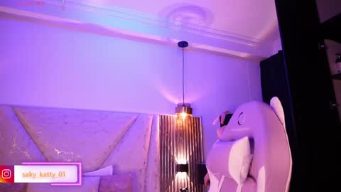 Saky online show from April 3, 11:36 pm