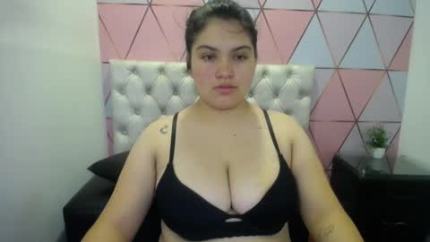 katalina santana25 online show from February 26, 6:29 pm