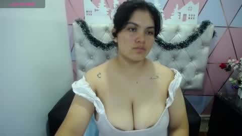 katalina santana25 online show from December 16, 5:06 am