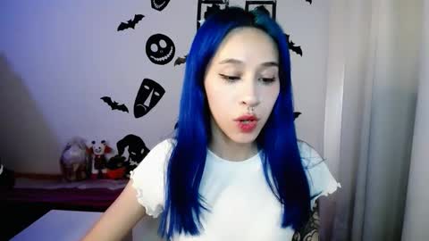 Snapshot of katara_a chatting on October 16, 10:01 pm Maca online show from October 16, 10:01 pm