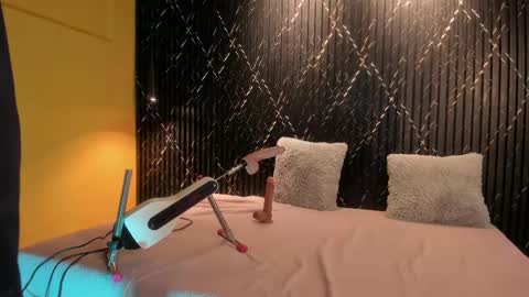 kate__rouse444 online show from February 17, 12:21 am