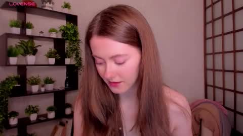 Kate online show from March 2, 2:33 am