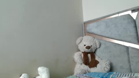 Snapshot of kate_davies chatting on February 26, 8:57 pm kate online show from February 26, 8:57 pm