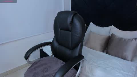 kate lua online show from February 6, 12:30 pm