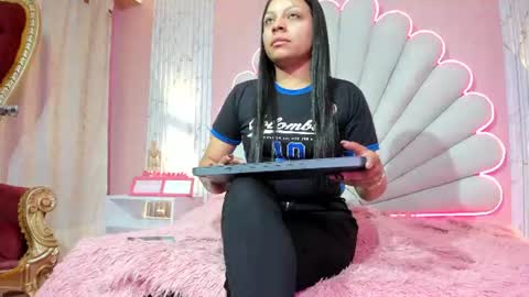 kate online show from July 3, 2:12 pm