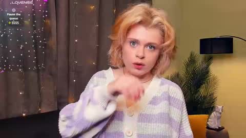 I am Essma online show from February 16, 8:10 am