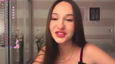 Snapshot of kate_yanson chatting on October 22, 5:29 pm Kate online show from October 22, 5:29 pm