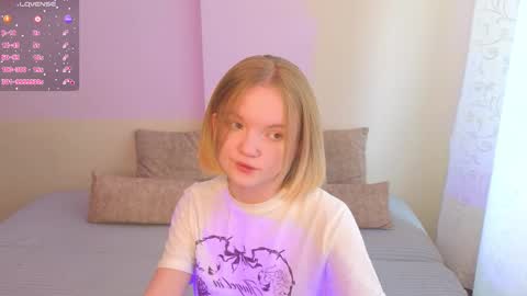 katebunnys online show from March 11, 11:03 am