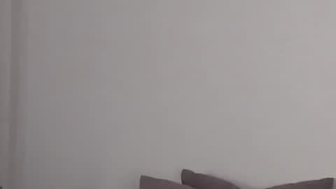 Snapshot of katejolie chatting on January 25, 5:29 am Help me with rate thanks online show from January 25, 5:29 am