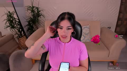 K A T E  online show from February 15, 12:22 pm