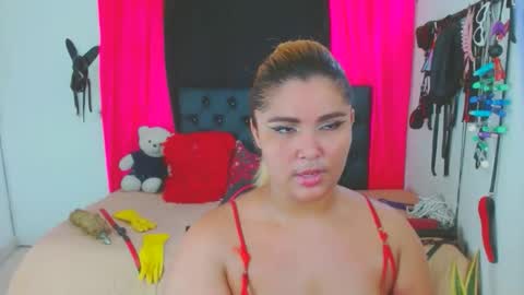 katherinaroodies online show from May 9, 4:09 pm