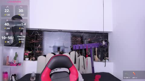 Snapshot of kathia_arnstrong chatting on January 13, 12:45 pm Kathia online show from January 13, 12:45 pm