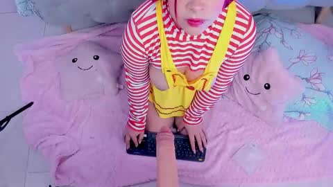 Kathia  online show from February 6, 3:48 am