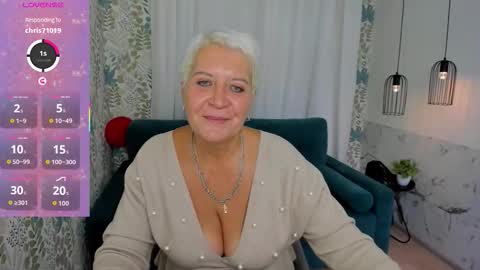 Snapshot of kathy_sunn chatting on October 7, 7:24 am Kathy online show from October 7, 7:24 am