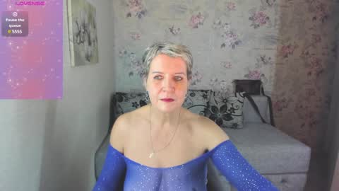 Snapshot of kathy_sunn chatting on December 21, 2:15 pm Kathy online show from December 21, 2:15 pm