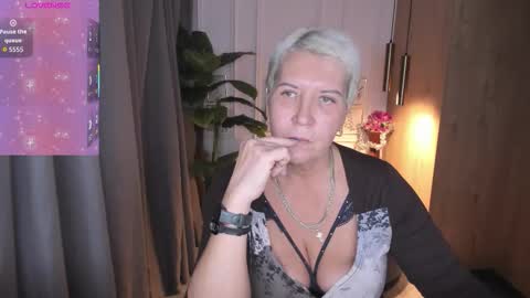 Kathy online show from October 25, 1:30 pm