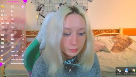 Katia  online show from April 4, 5:28 am