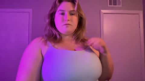katiecopper27 online show from June 24, 3:16 am