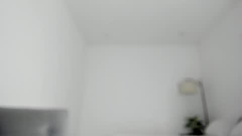 Snapshot of katnees_correa chatting on October 21, 7:23 am Follow me on instagram and twitter as correaktnees online show from October 21, 7:23 am