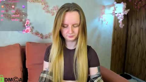 Snapshot of katrina_bail chatting on September 27, 2:08 am Katrina Bail online show from September 27, 2:08 am