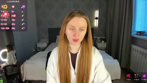 Katrina Bail online show from March 29, 1:15 am