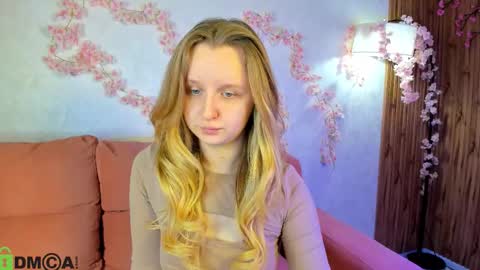Snapshot of katrina_bail chatting on October 8, 1:43 am Katrina Bail online show from October 8, 1:43 am
