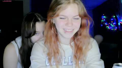 katrine_ine online show from November 10, 5:19 pm