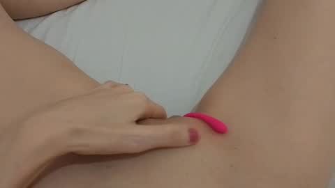 katrina  dont forget to give me thumbs up online show from February 15, 8:54 am