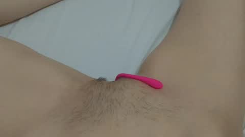 katrina  dont forget to give me thumbs up online show from January 19, 11:01 am