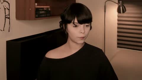 katsuro online show from July 9, 8:44 pm