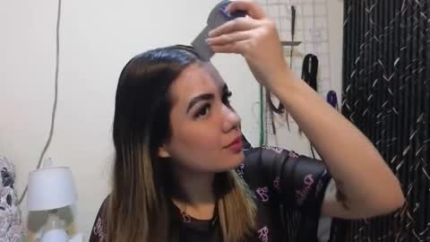 Katt  online show from April 20, 6:33 pm