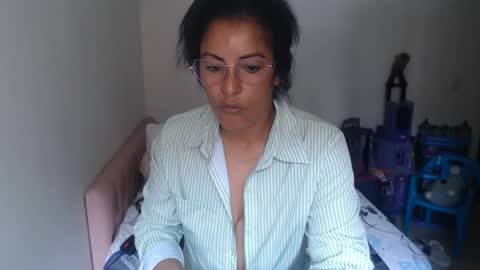 KattleyaGrey online show from July 28, 6:20 pm