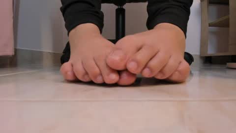 Katty online show from April 16, 7:35 pm