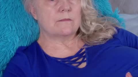 katy_nicole online show from April 17, 7:27 pm