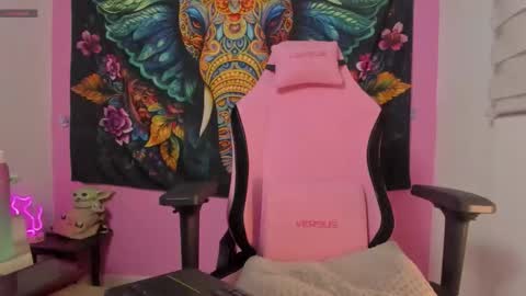 katy simpsons online show from February 7, 2:04 am