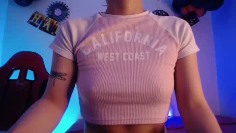 Katy Van online show from October 28, 8:35 pm