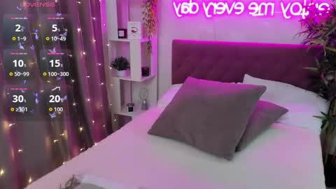 Kate online show from January 18, 5:04 am