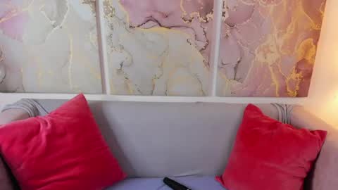 katymeaw online show from June 9, 1:49 am