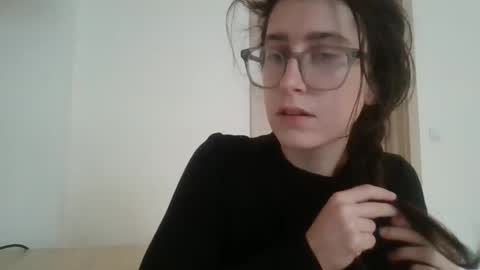 kawaii snowflake online show from November 30, 12:53 pm