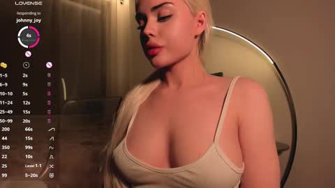 Snapshot of kaya_davis chatting on October 11, 7:05 pm My name Kaya but you can call me Angel online show from October 11, 7:05 pm
