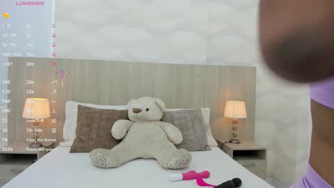   online show from November 5, 11:26 am