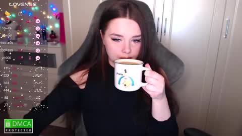 Alice online show from March 1, 8:42 pm