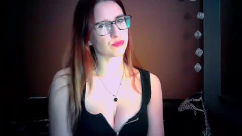 Snapshot of kayalips chatting on October 30, 4:52 pm KayaLips online show from October 30, 4:52 pm