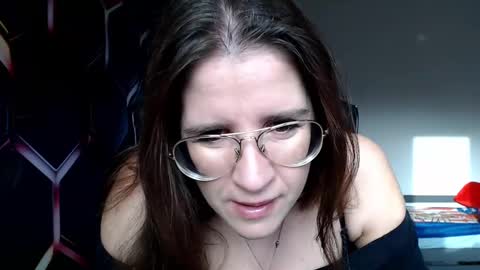 Snapshot of kayalips chatting on December 7, 8:11 am KayaLips online show from December 7, 8:11 am