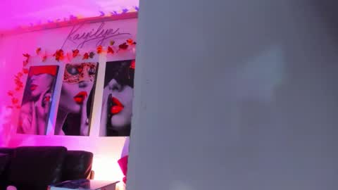 CAMILA online show from January 7, 6:00 pm