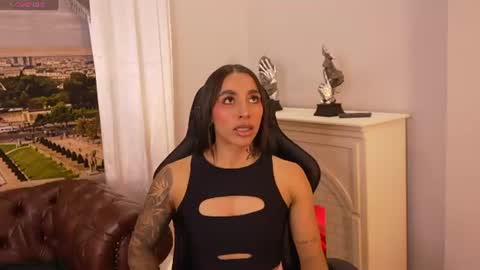 KAYLA BATISTA online show from June 16, 12:00 am
