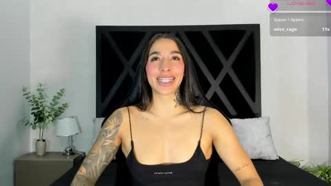 KAYLA BATISTA online show from June 10, 12:10 am