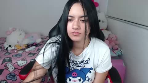 Kayla online show from April 29, 11:32 pm