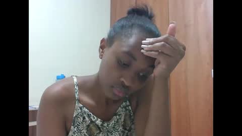 kaylar online show from March 12, 6:54 pm