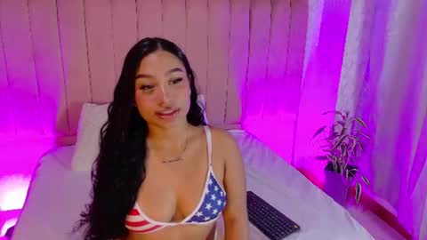 Kaylee Jones online show from July 10, 7:36 pm